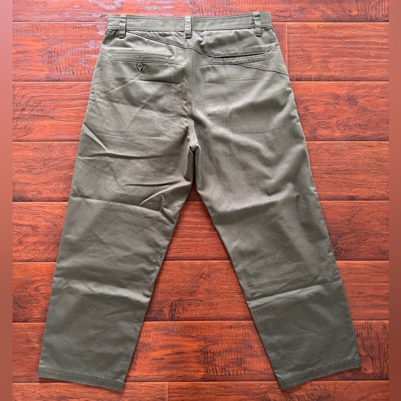 Volcom Men’s Frickin Skate Chino - Loose Tapered Fit - Size 32 - Picture 5 of 6